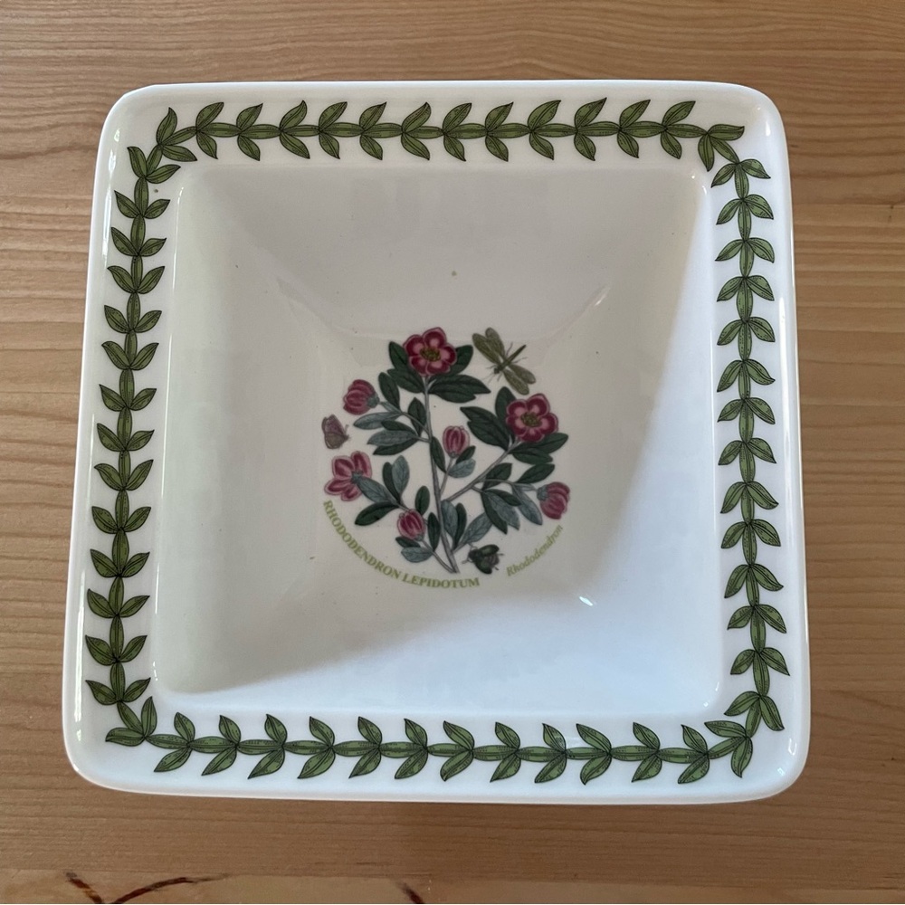 Portmeirion Floral Square Bowl - White, Green, and Pink